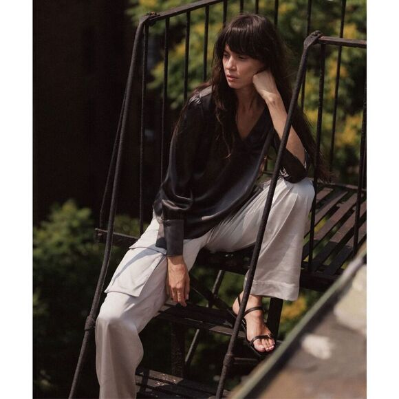 Catherine Gee Cargo Pant in Silver NWT Size 2 - Picture 3 of 10